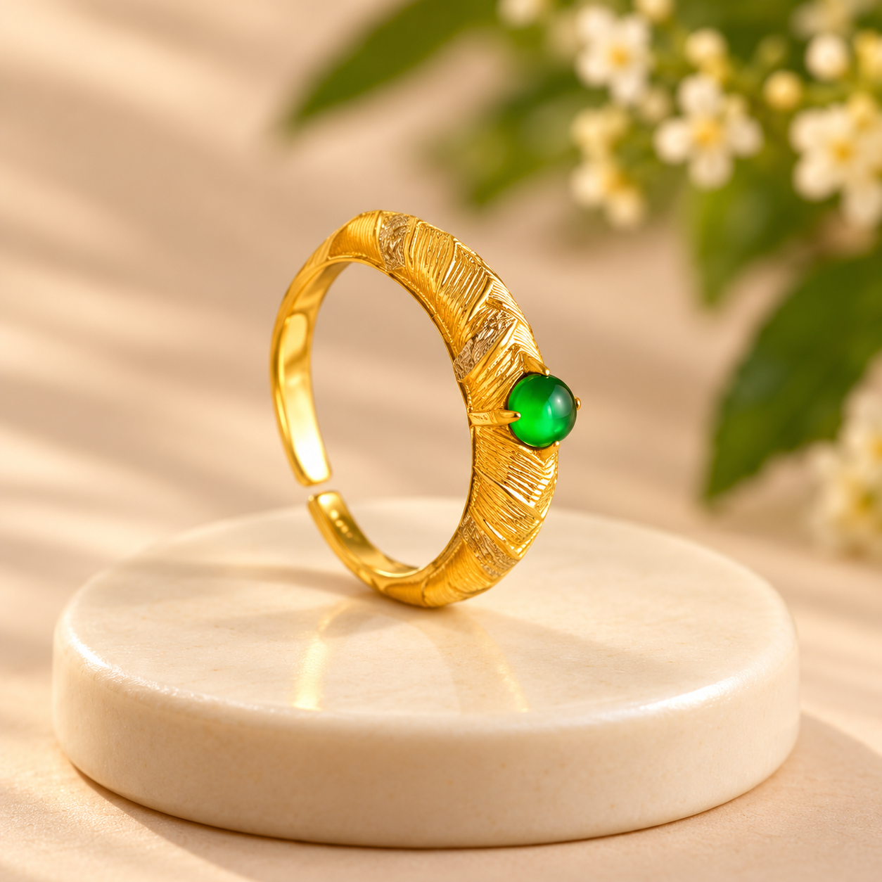 Green Cabochon Textured Adjustable Ring - Image 4